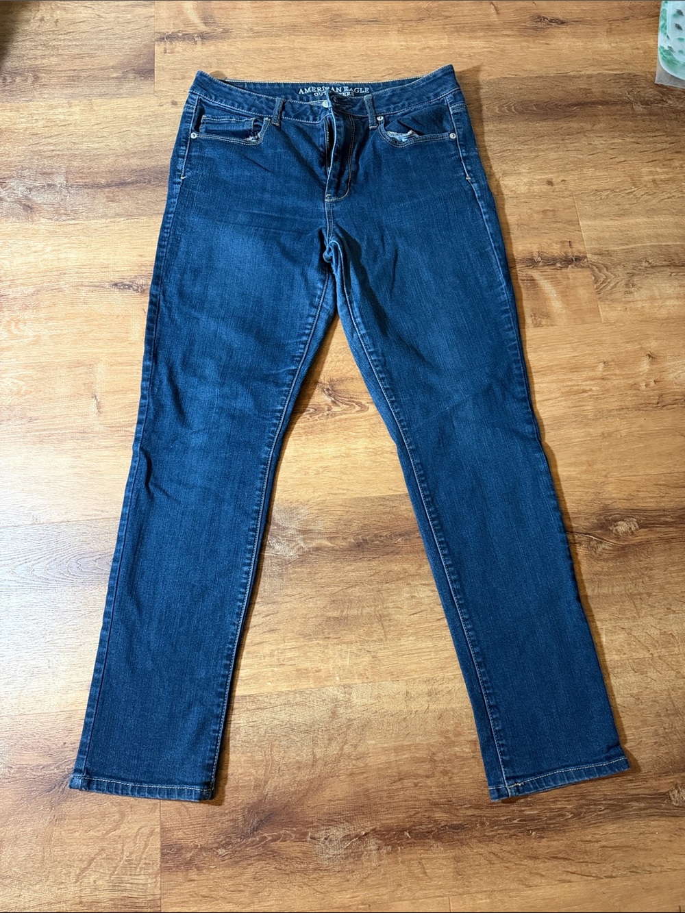 American Eagle Outfitters Blue Denim Jeans - Mid Wash size 12
